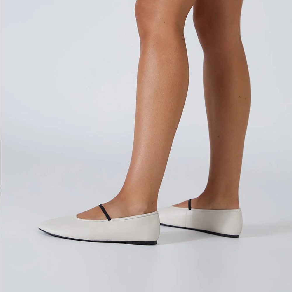 NWT - Jeffrey Campbell - Dancerina Size 9